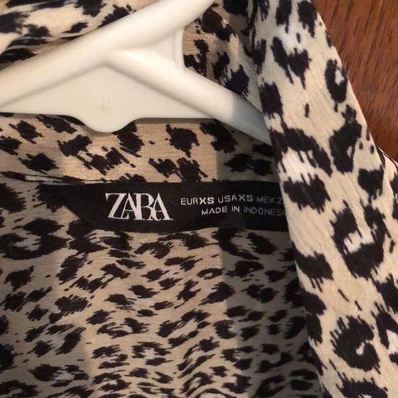 Zara leopard print blouse - Picture 3 of 3